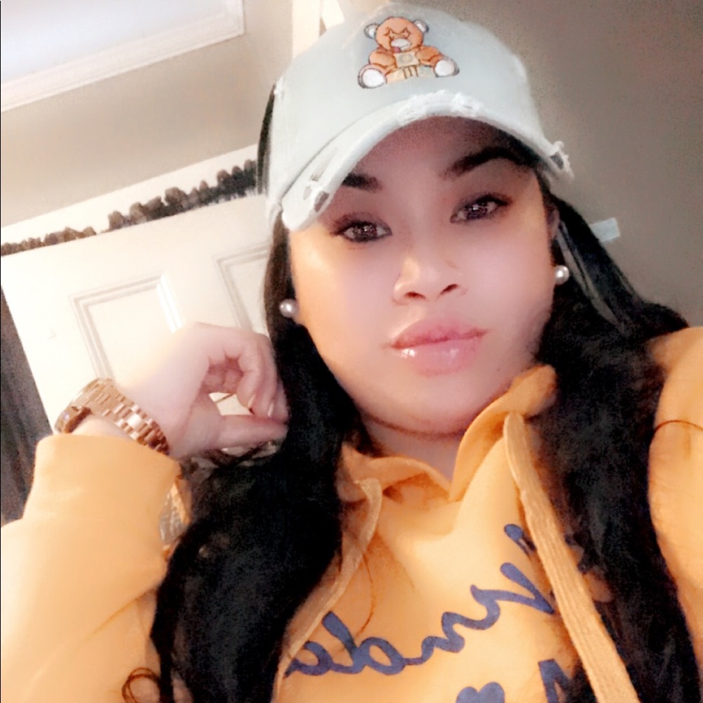 Meet your Posher, Chyna